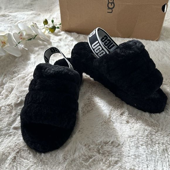 UGG Women’s Fluff Yeah Slide Black